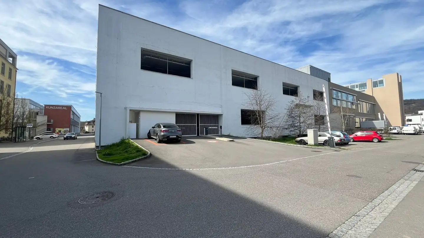 Place de parking souterraine à vendre - Spitzmattstrasse 6, 5210 Windisch