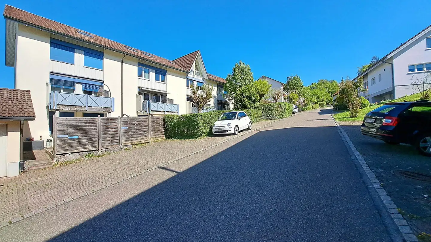 Place de parking extérieure à louer - Holengartenstrasse 3a, 9300 Wittenbach - Photo 2