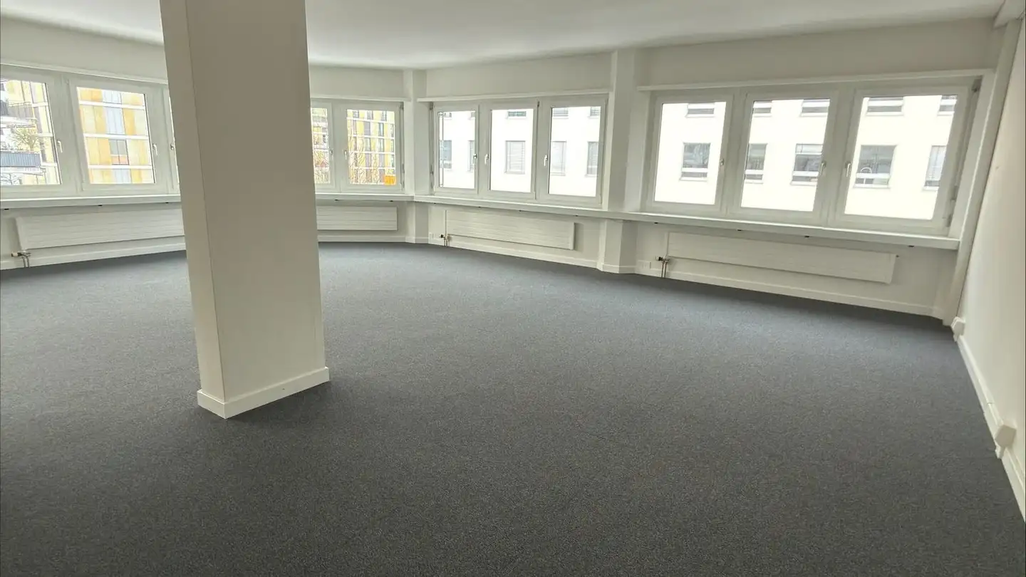 Office space for rent - Zugerstrasse 76a, 6340 Baar - Photo 2
