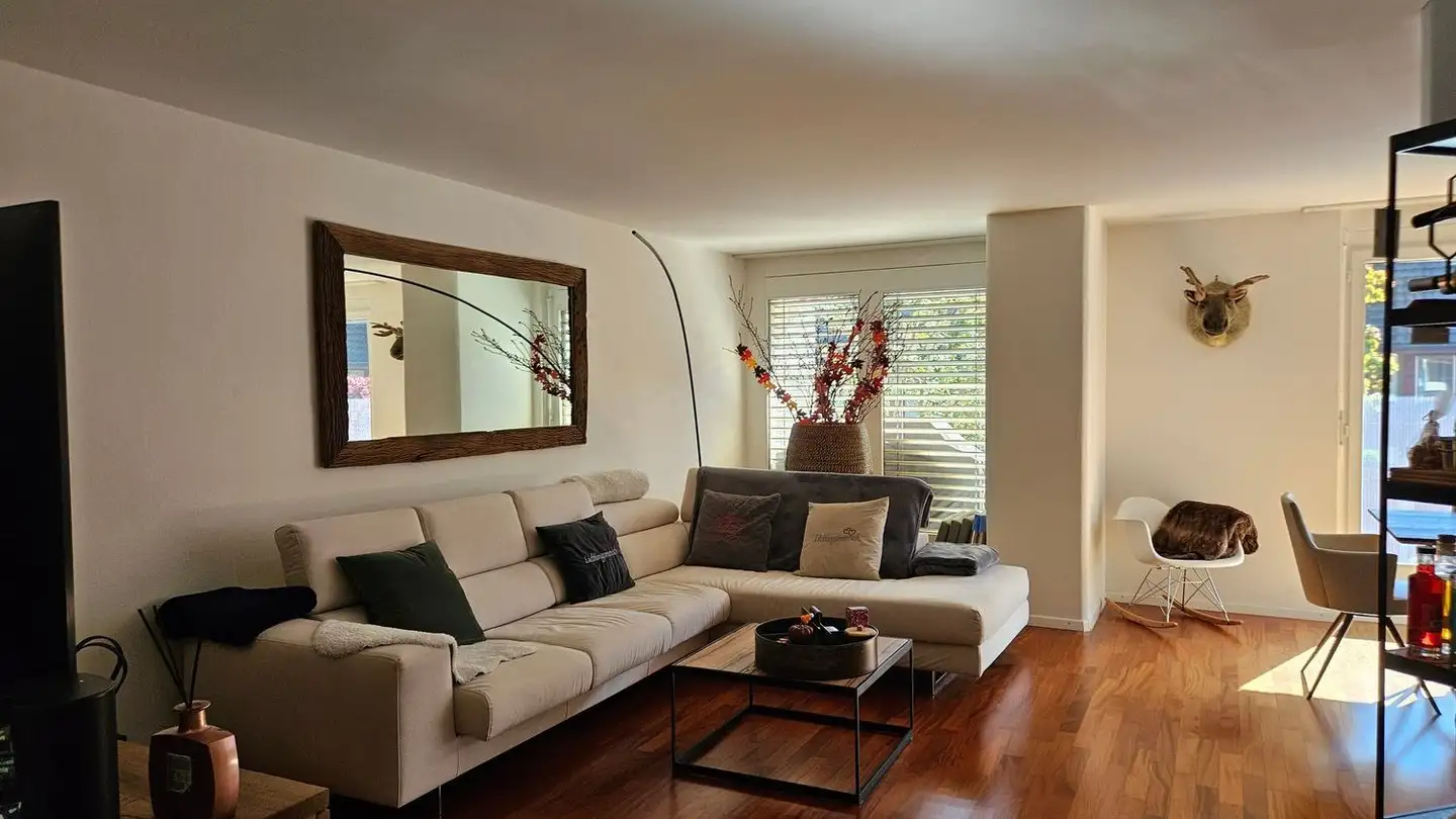 Wohnung mieten - Im Seewinkel, 3645 Gwatt (Thun)