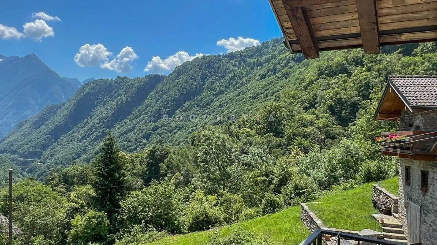 Single house for sale - Via Fontanol, 6542 Buseno