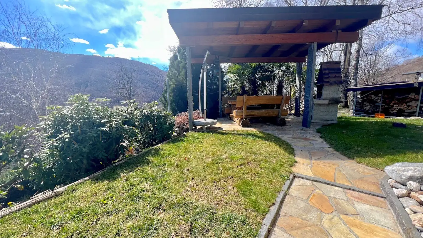 Einfamilienhaus kaufen - 6951 Insone