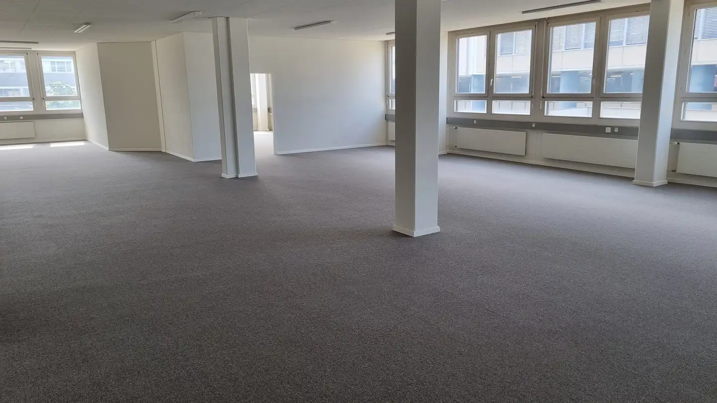 Bürofläche mieten - Lerzenstrasse 27, 8953 Dietikon - Foto 4