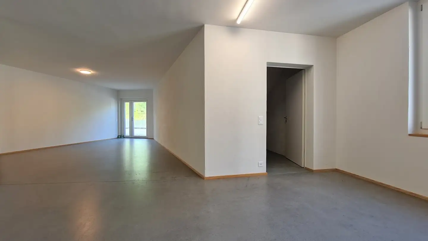 Gewerbe mieten - Benzburweg 21, 4410 Liestal - Foto 2