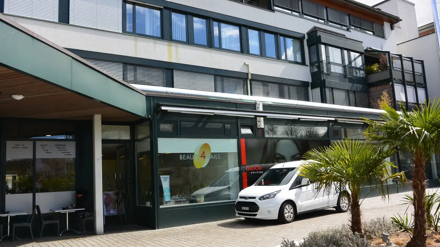 Geschäft mieten - Uitikonerstrasse 2, 8952 Schlieren