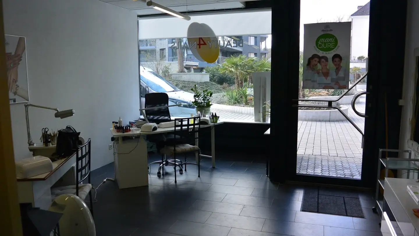 Geschäft mieten - Uitikonerstrasse 2, 8952 Schlieren - Foto 2