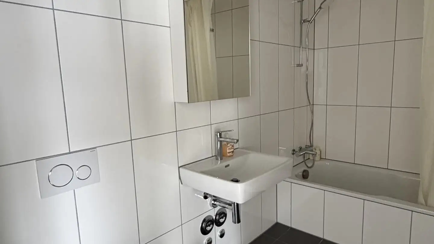 Apartment for rent - Nidfeldstrasse 2, 6010 Kriens - Photo 3