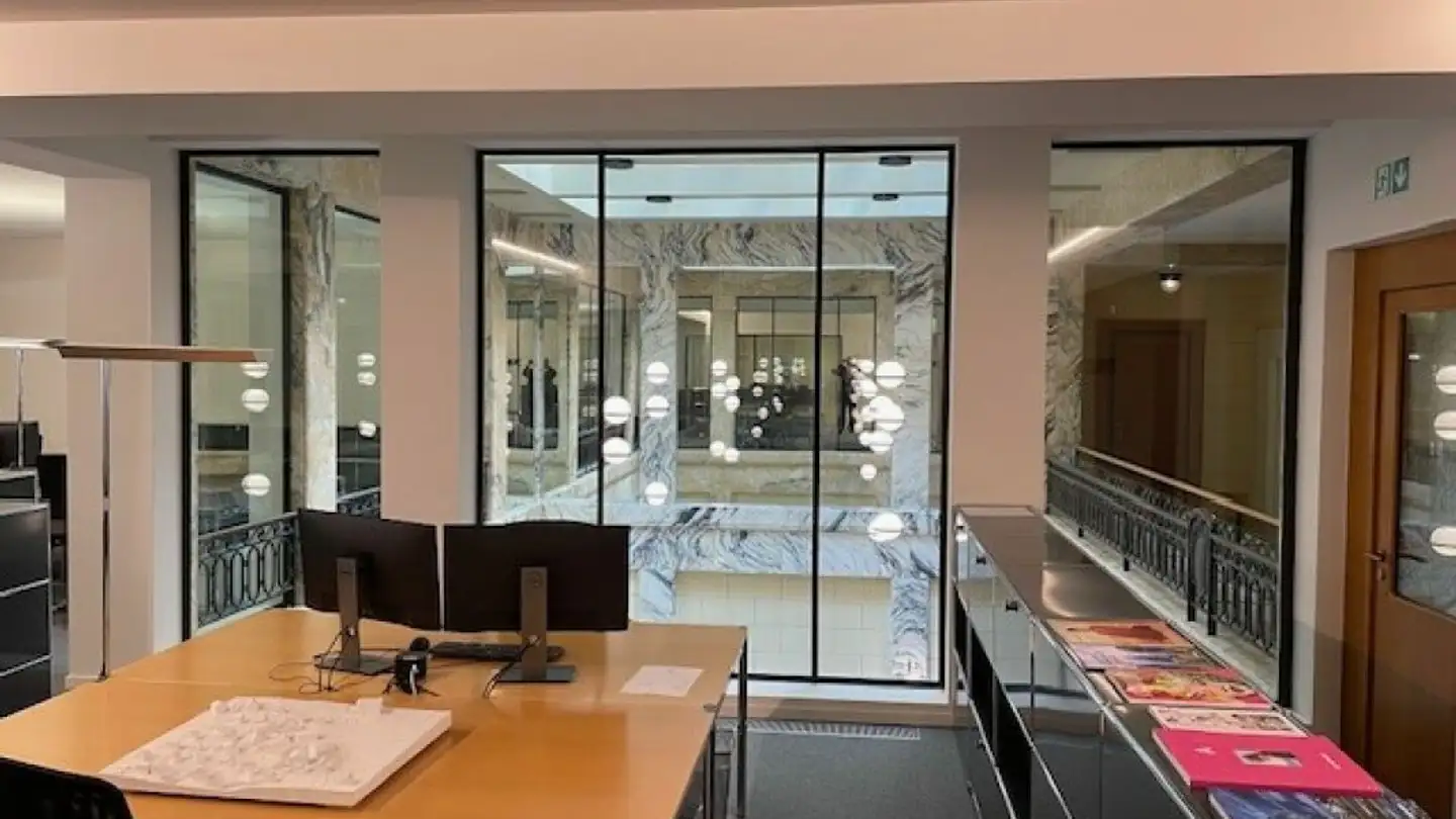 Office space for rent - Place Saint-François, 1003 Lausanne - Photo 2