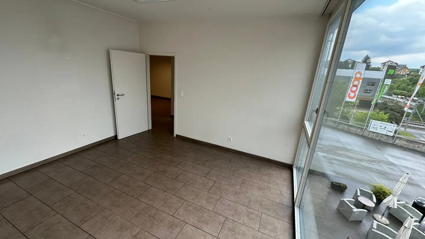 Sala hobby in affitto - Chemin De L'islettaz 1, 1305 Penthalaz - Photo 2