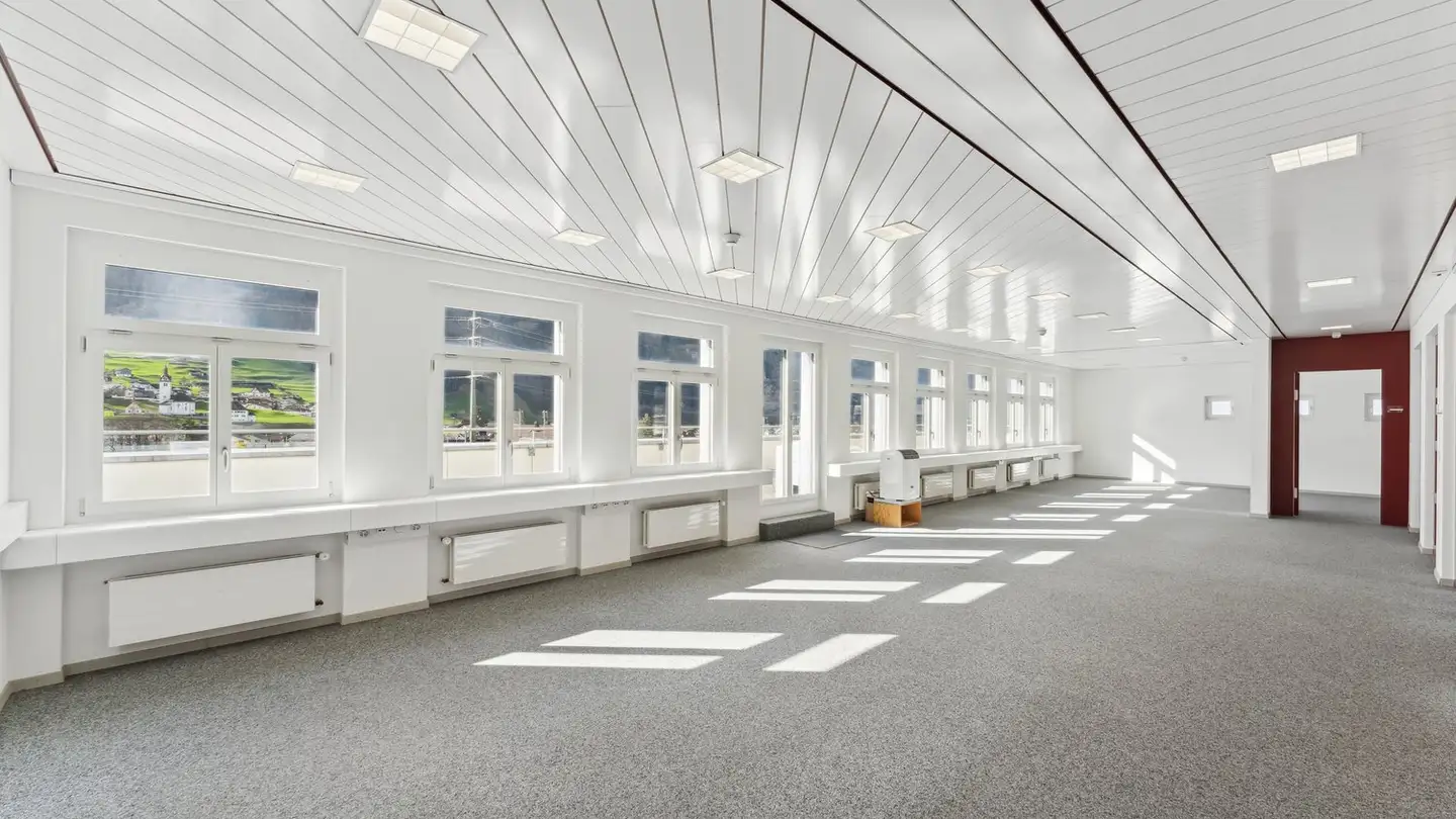 Spazio ufficio in affitto - Neuland 2, 6460 Altdorf UR - Photo 2