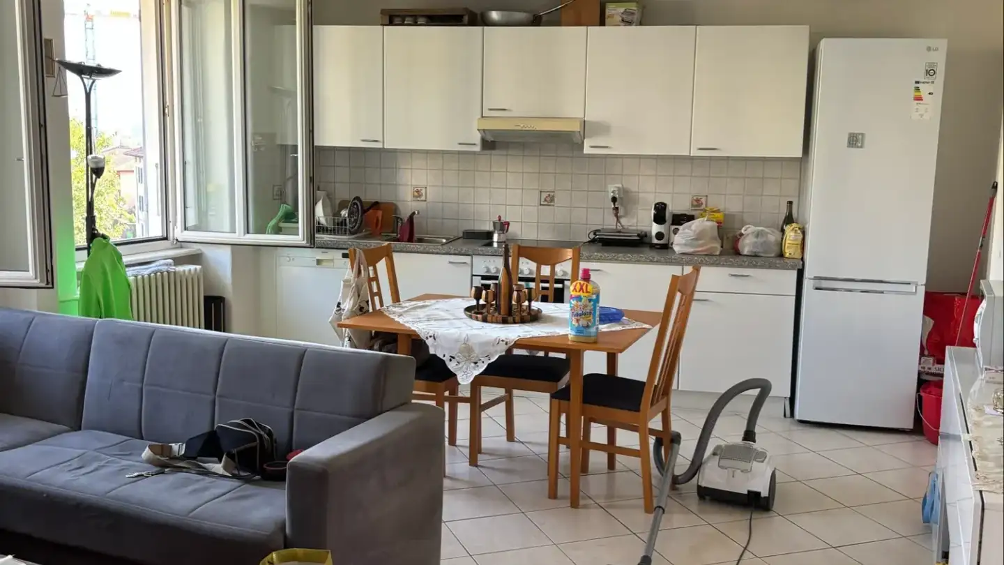 Appartement à louer - Via Dogana 15, 6854 S. Pietro