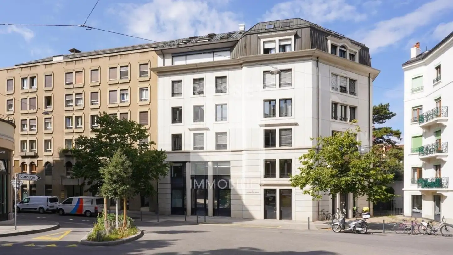 Place de parking extérieure à louer - Place Des Philosophes 18, 1205 Genève