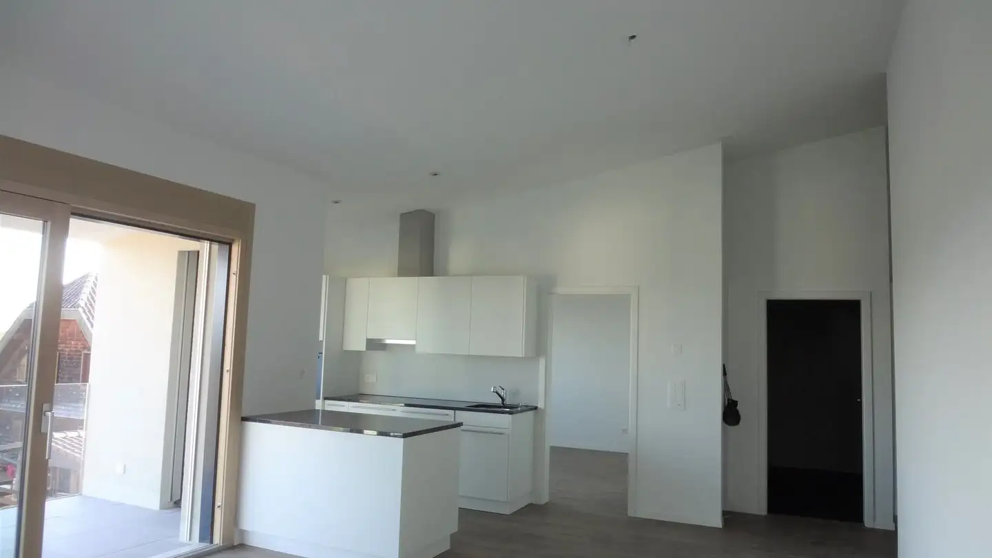 Attique à louer - Eissweg 21, 3233 Tschugg - Photo 3