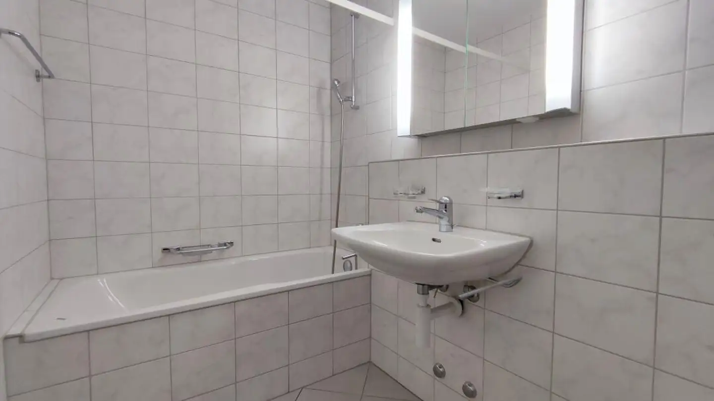 Wohnung mieten - Büchelerstrasse 9, 8212 Neuhausen am Rheinfall - Foto 3