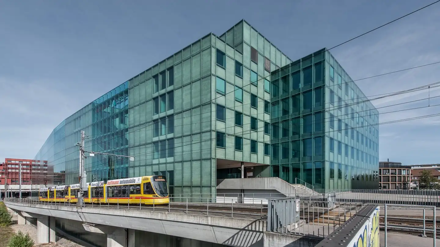 Office space for rent - Peter Merian-Strasse 88, 4052 Basel