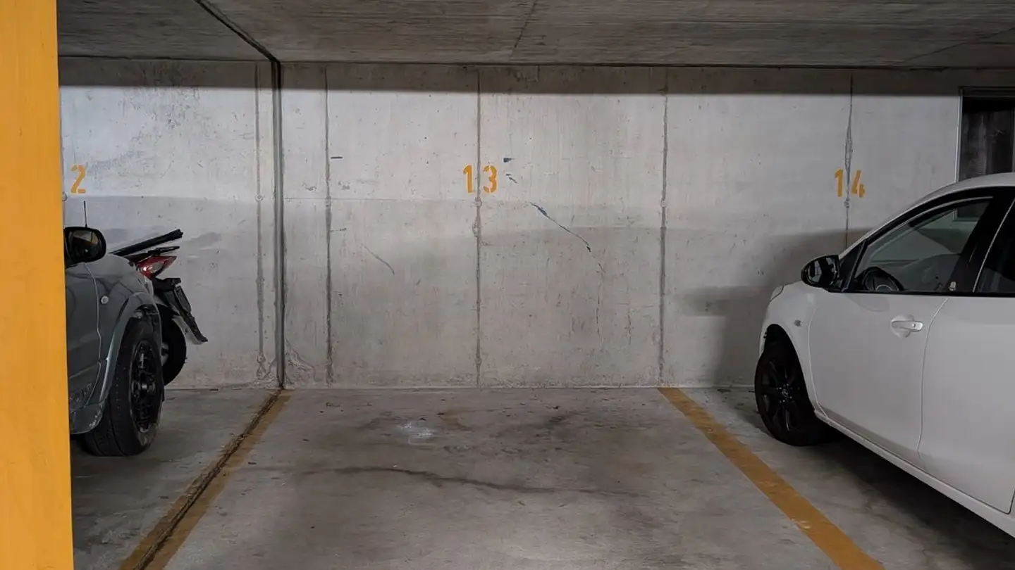 Single garage for rent - Seestrasse 206, 8810 Horgen