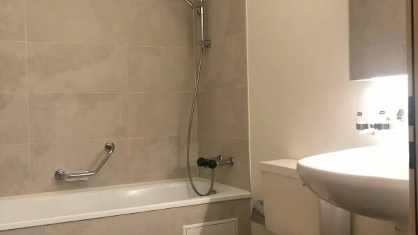 Wohnung mieten - Hauptstrasse 3, 4107 Ettingen - Foto 2