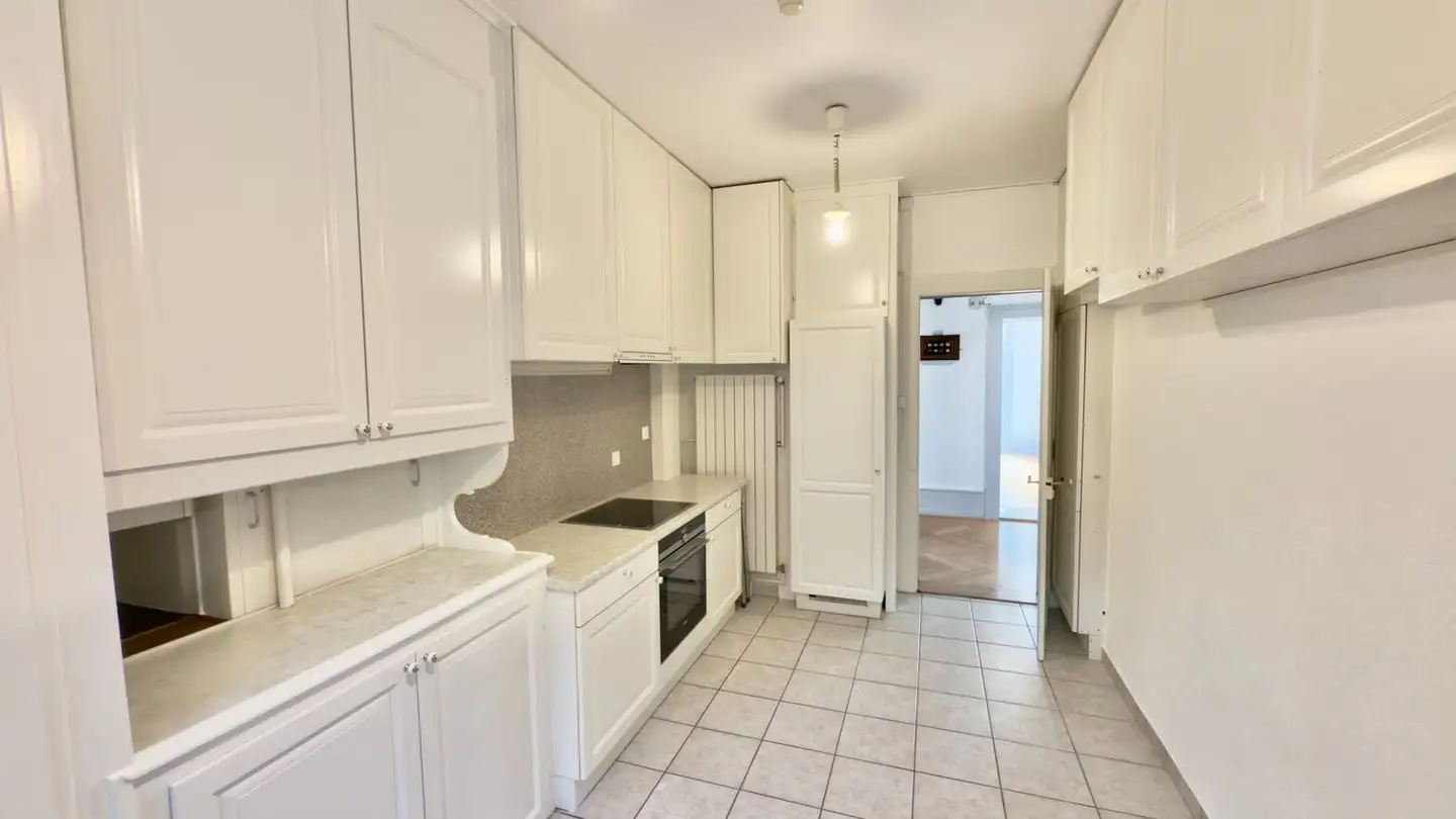 Stepped apartment for rent - Rue De La Côte 81, 2000 Neuchâtel - Photo 2