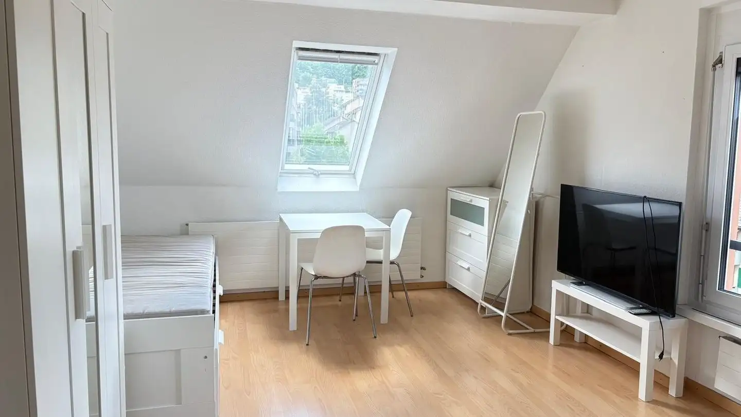 Studio mieten - Triemlistrasse 145, 8047 Zürich