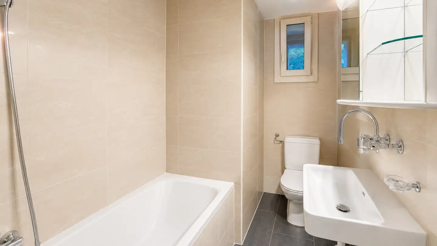 Wohnung mieten - Grand-Rue 47, 2710 Tavannes - Foto 3
