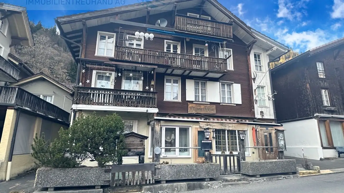 Casa grotta in vendita - Spirenwaldstrasse, 3803 Beatenberg