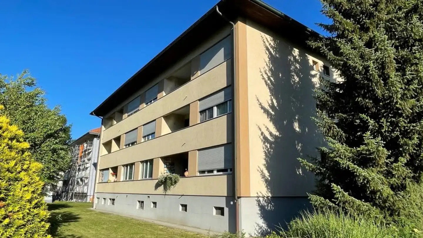 Parcheggio esterno in affitto - Unterer Kanalweg 1, 3252 Worben