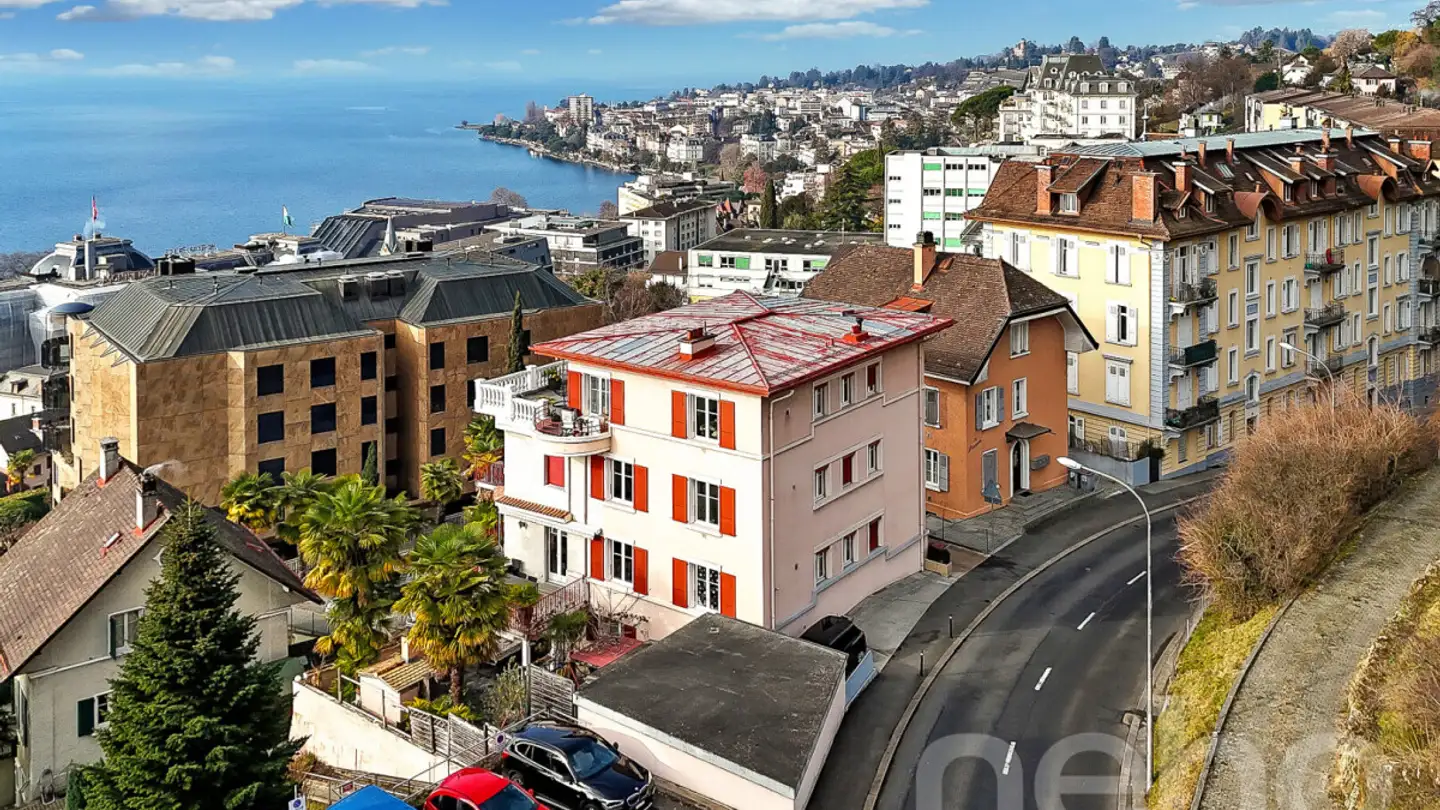 Residential building for sale - 1820 Montreux