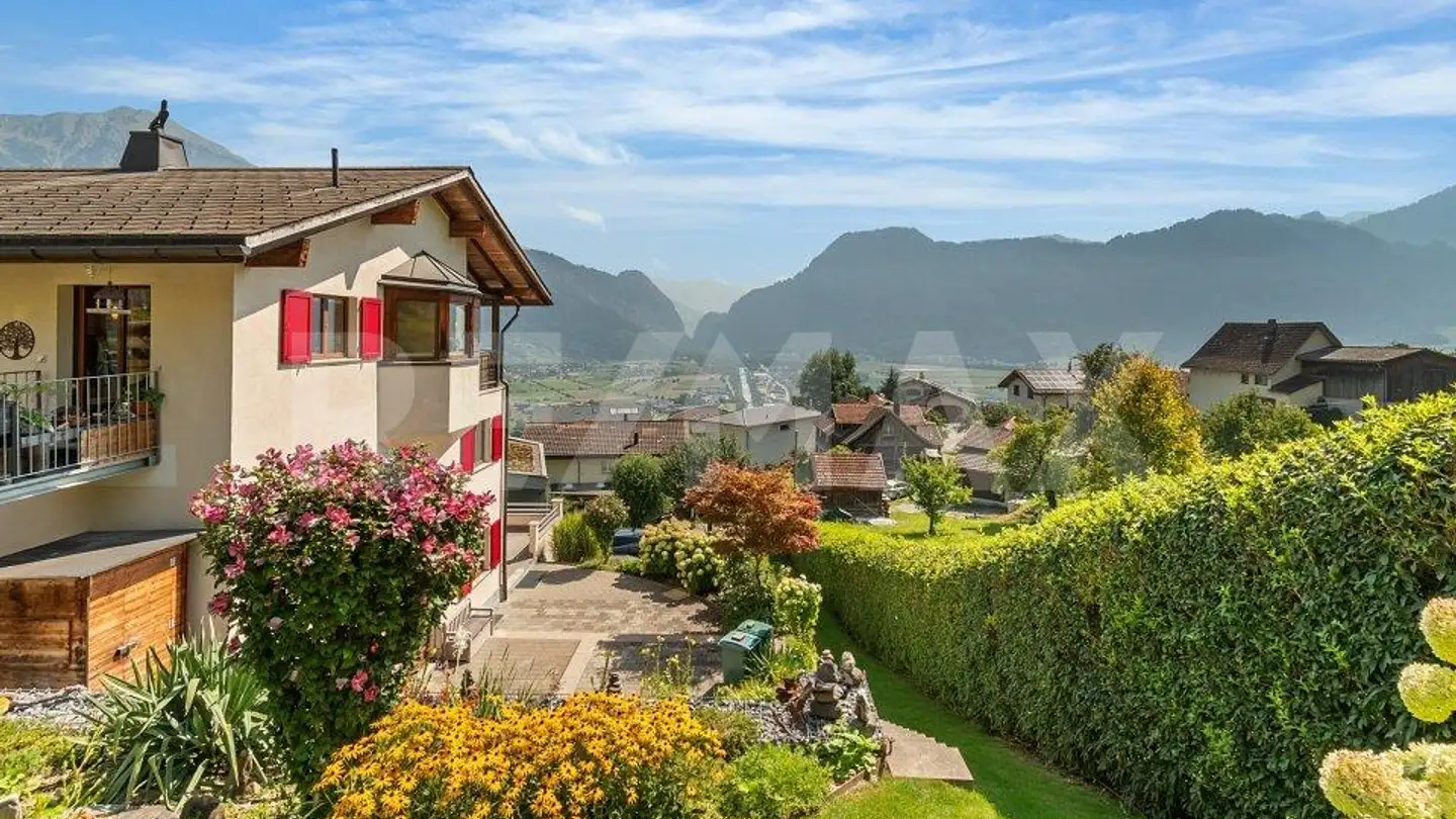 Residential building for sale - 7303 Mastrils