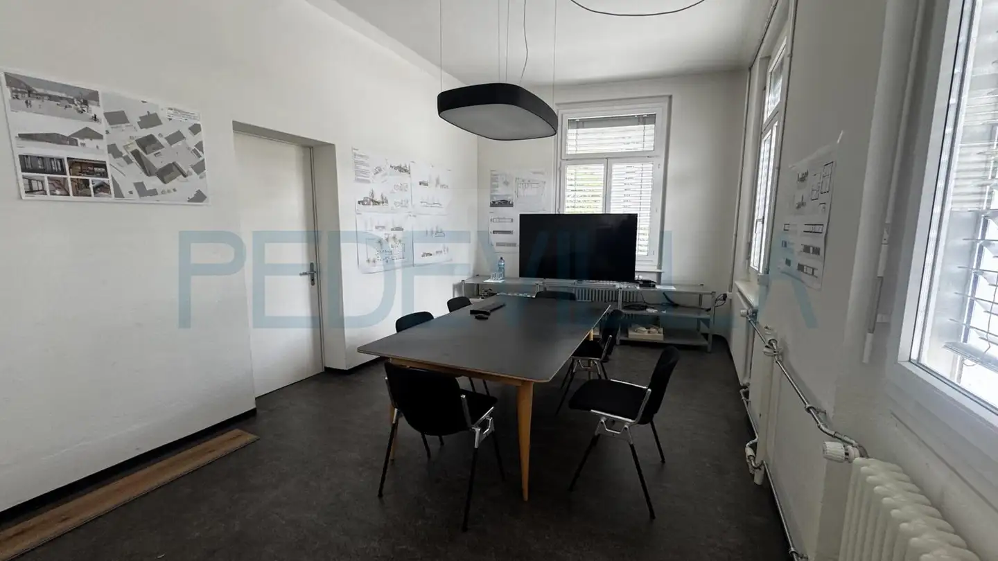 Magasin à louer - Rue De La Gurzelen / Gurzelenstrasse 31, 2502 Biel/Bienne - Photo 4