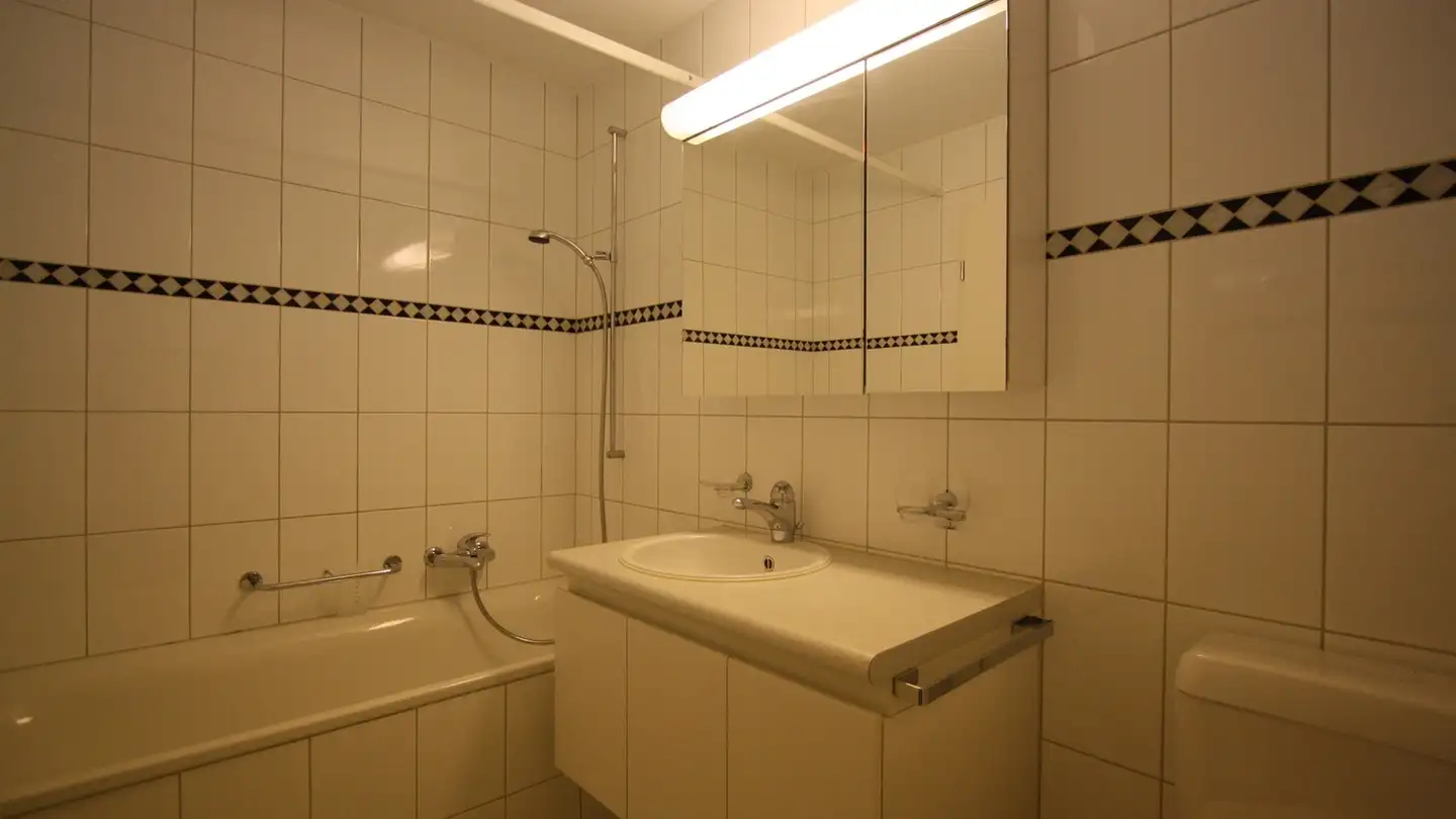 Wohnung mieten - Brüggbühlstrasse 92, 3172 Niederwangen b. Bern - Foto 3