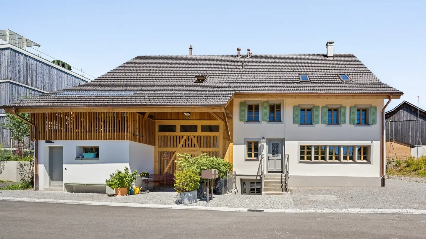 Farm for sale - Unterdorf 18, 8332 Russikon