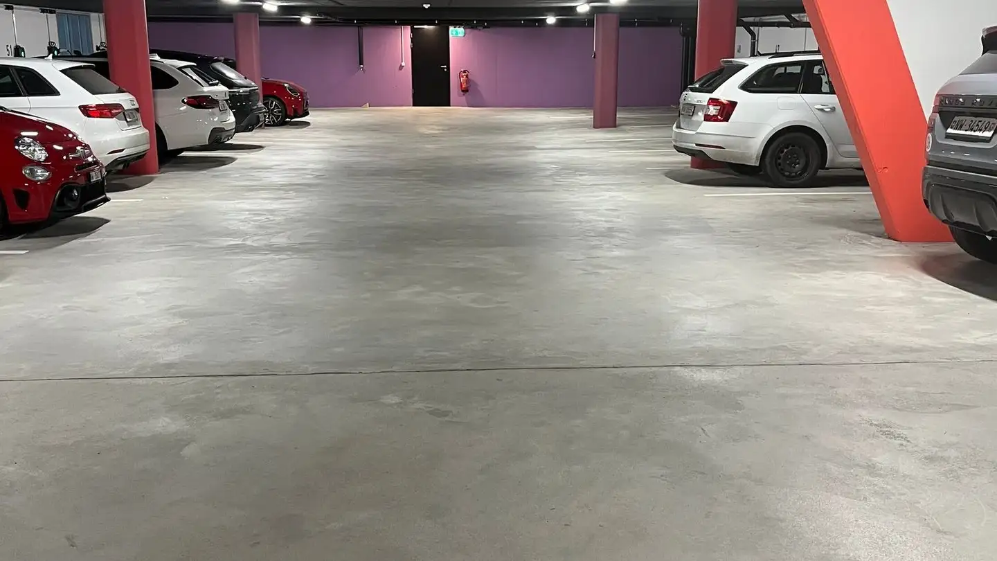 Parcheggio sotterraneo in affitto - Allmendlistrasse 5b, 6052 Hergiswil NW