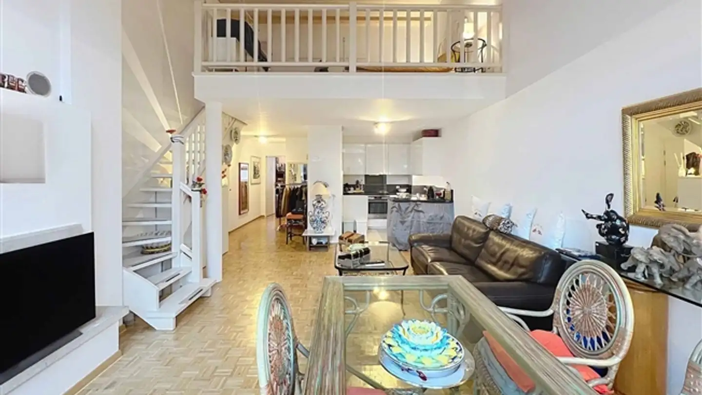 Apartment for sale - 1295 Mies