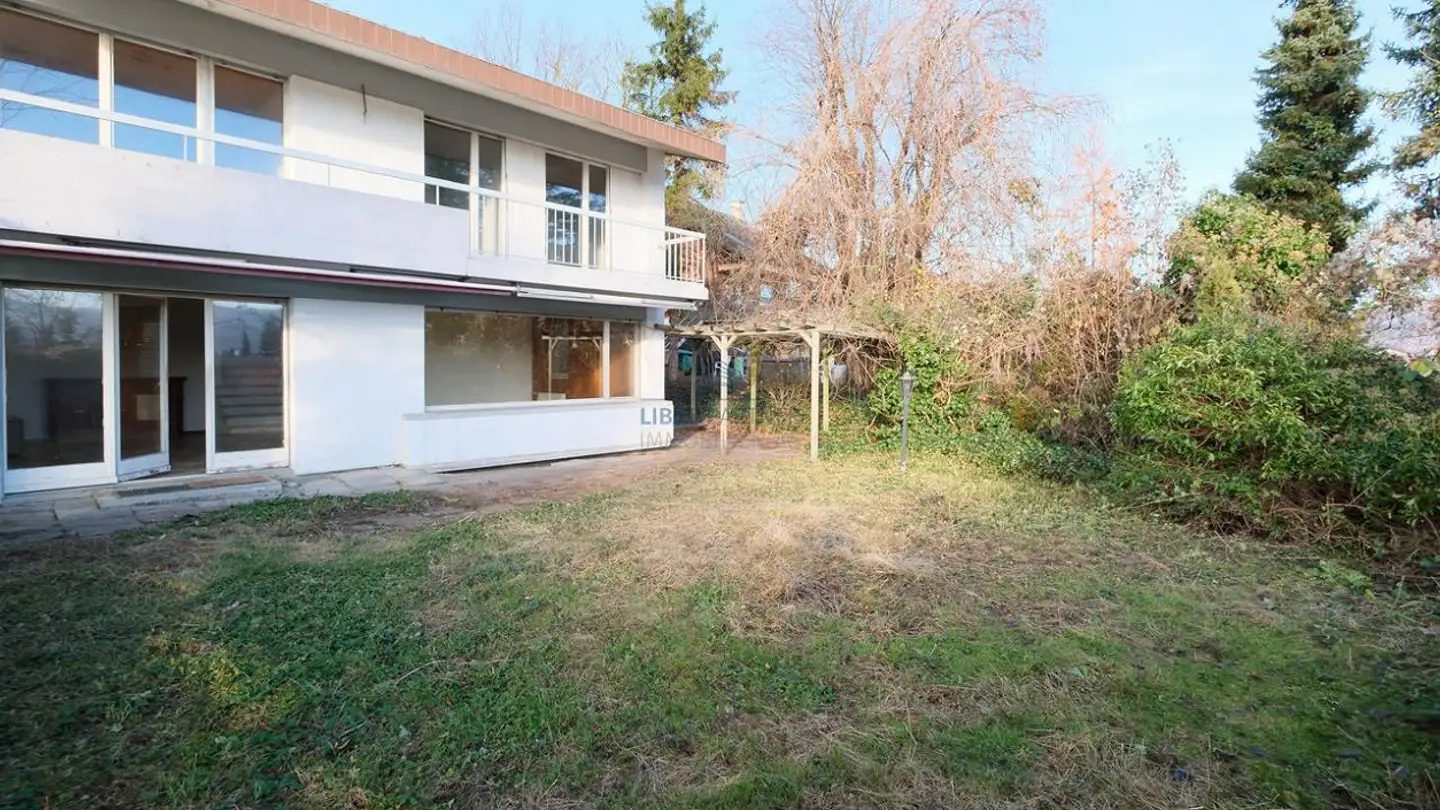 Maison jumelle à vendre - Unterer Rebbergweg 35, 4153 Reinach BL