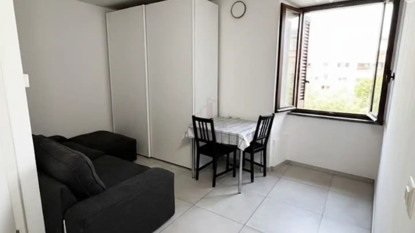 Appartement à louer - Via Lucilla 8d, 6854 S. Pietro