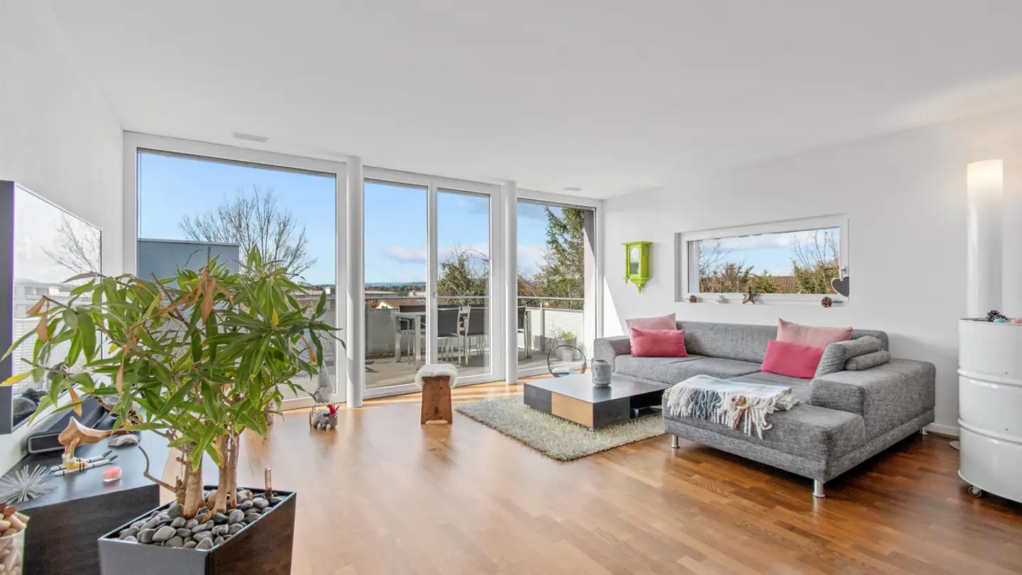 Apartment for sale - Holzweidweg 11a, 8340 Hinwil
