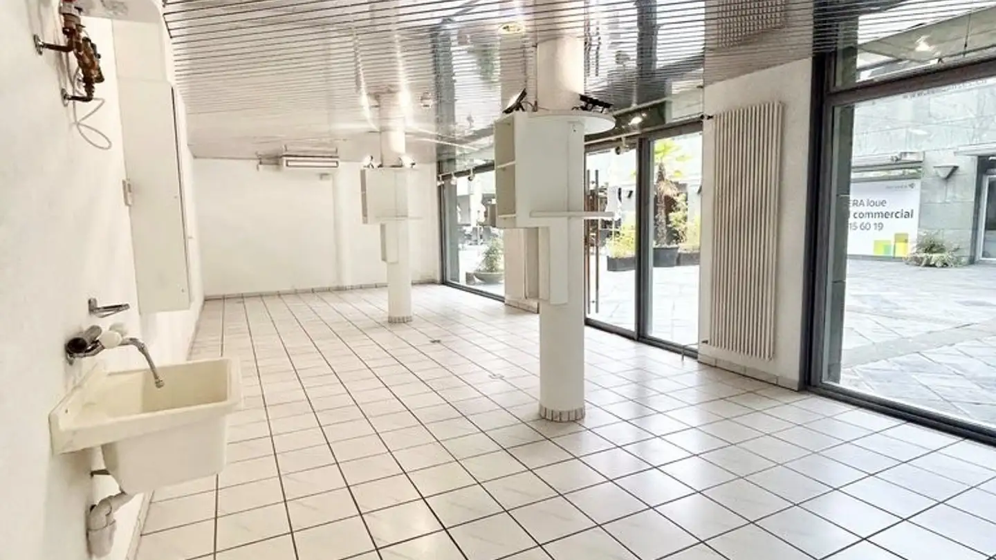 Geschäft mieten - Avenue Du Rothorn 9a, 3960 Sierre - Foto 3