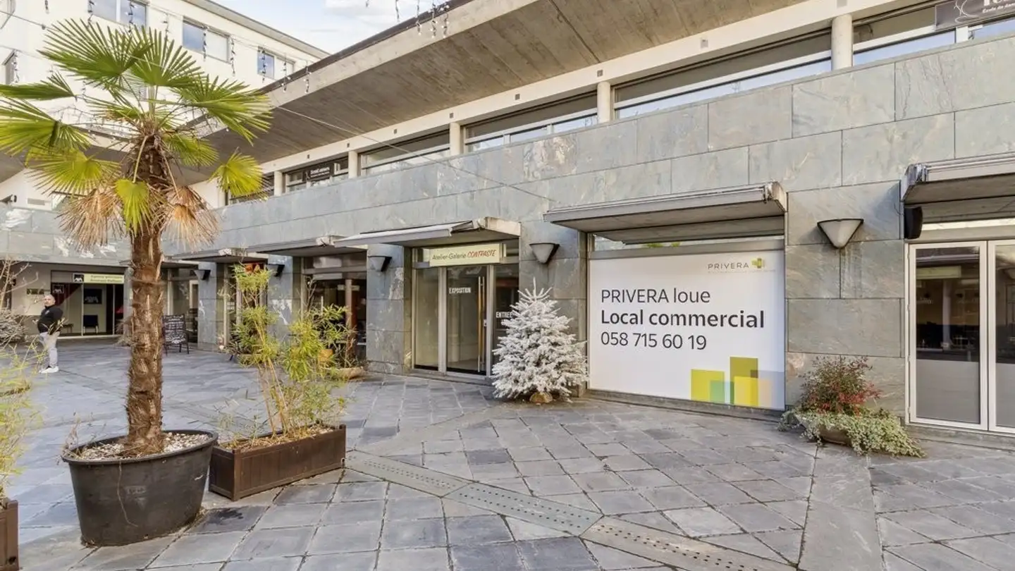 Geschäft mieten - Avenue Du Rothorn 9a, 3960 Sierre - Foto 2