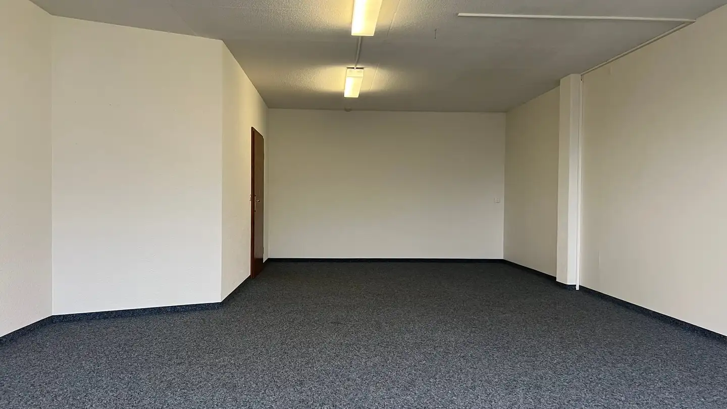 Commerciale in affitto - Parallelstrasse 60, 3714 Frutigen - Foto 2