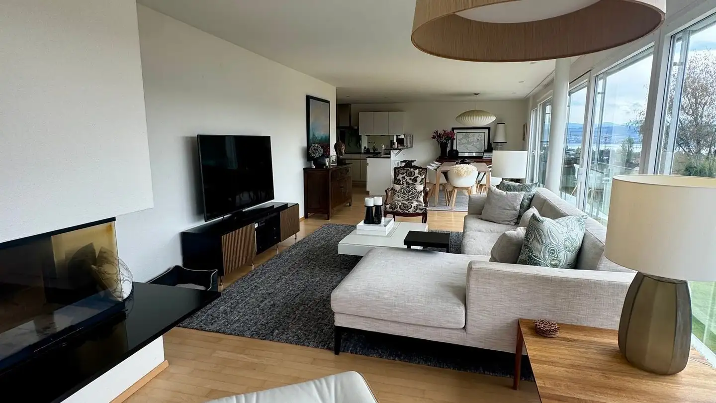 Appartement à louer - Alte Landstrasse, 8700 Küsnacht ZH - Photo 2