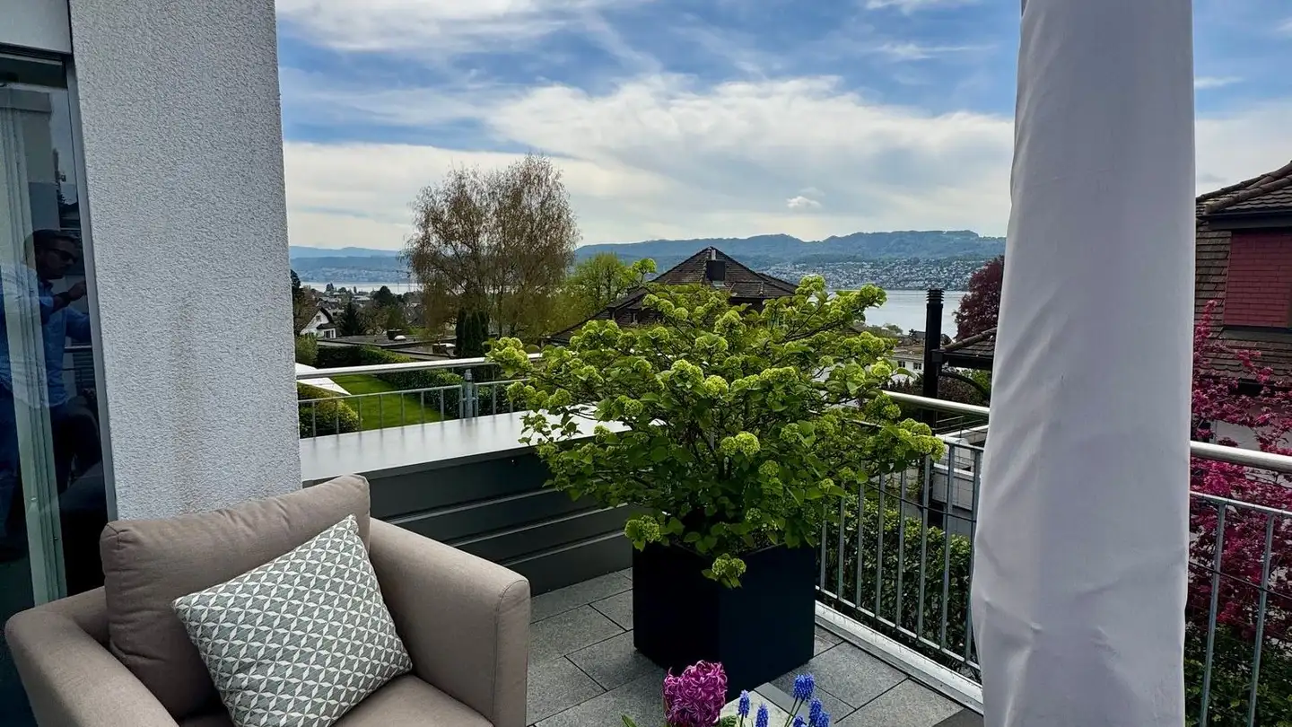 Appartement à louer - Alte Landstrasse, 8700 Küsnacht ZH - Photo 4