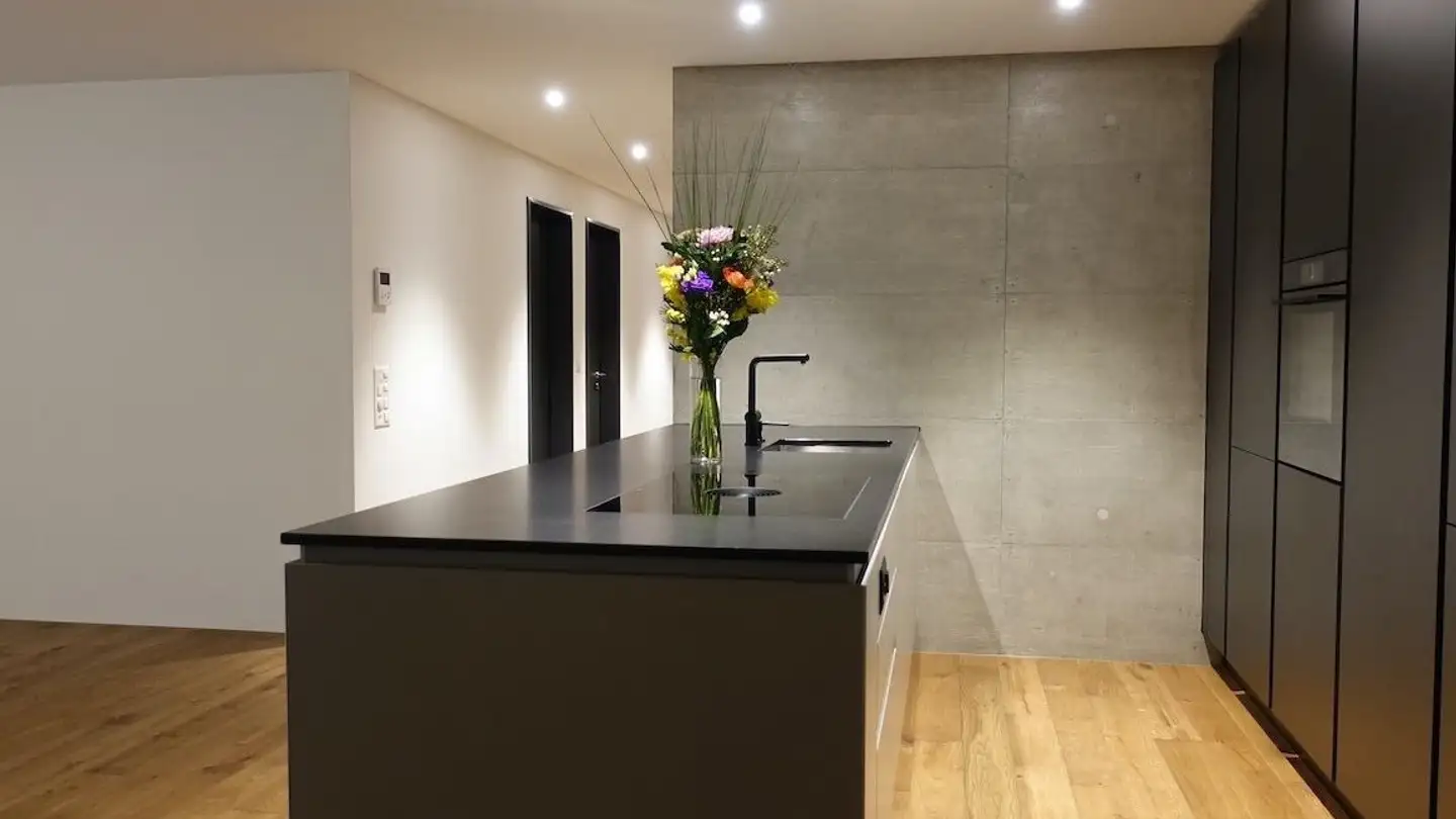 Stepped apartment for rent - Ernetschwilerstrasse 30, 8737 Gommiswald - Photo 2