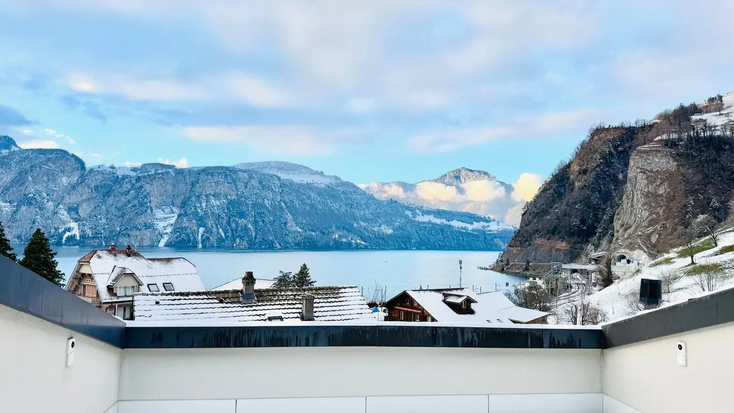 Wohnung kaufen - Riemenstaldenstrasse 6, 6452 Sisikon