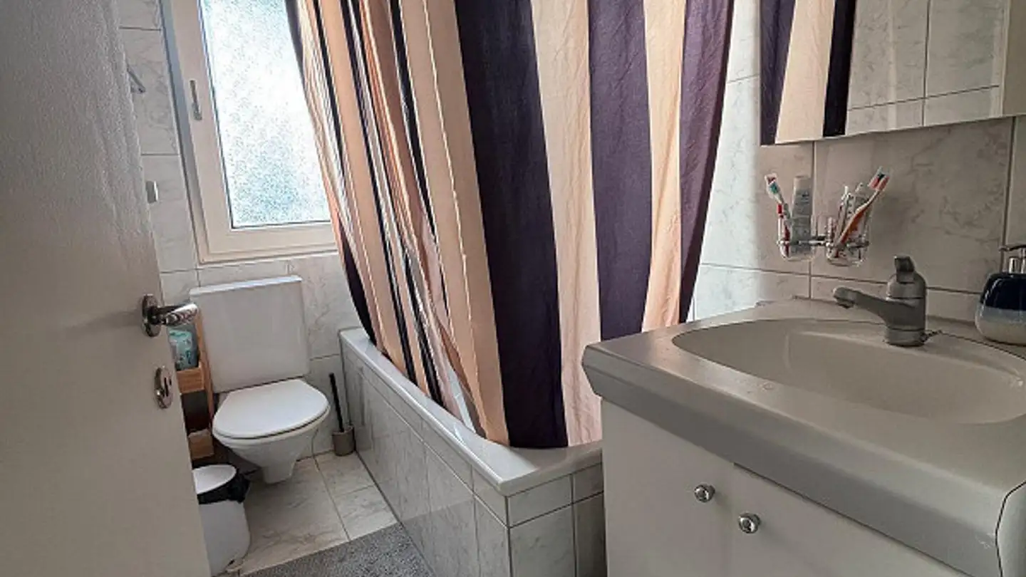 Wohnung mieten - Haldenweg 8, 8632 Tann - Foto 4