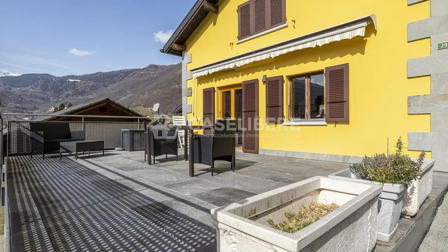 Apartment for rent - 6718 Olivone - Photo 2