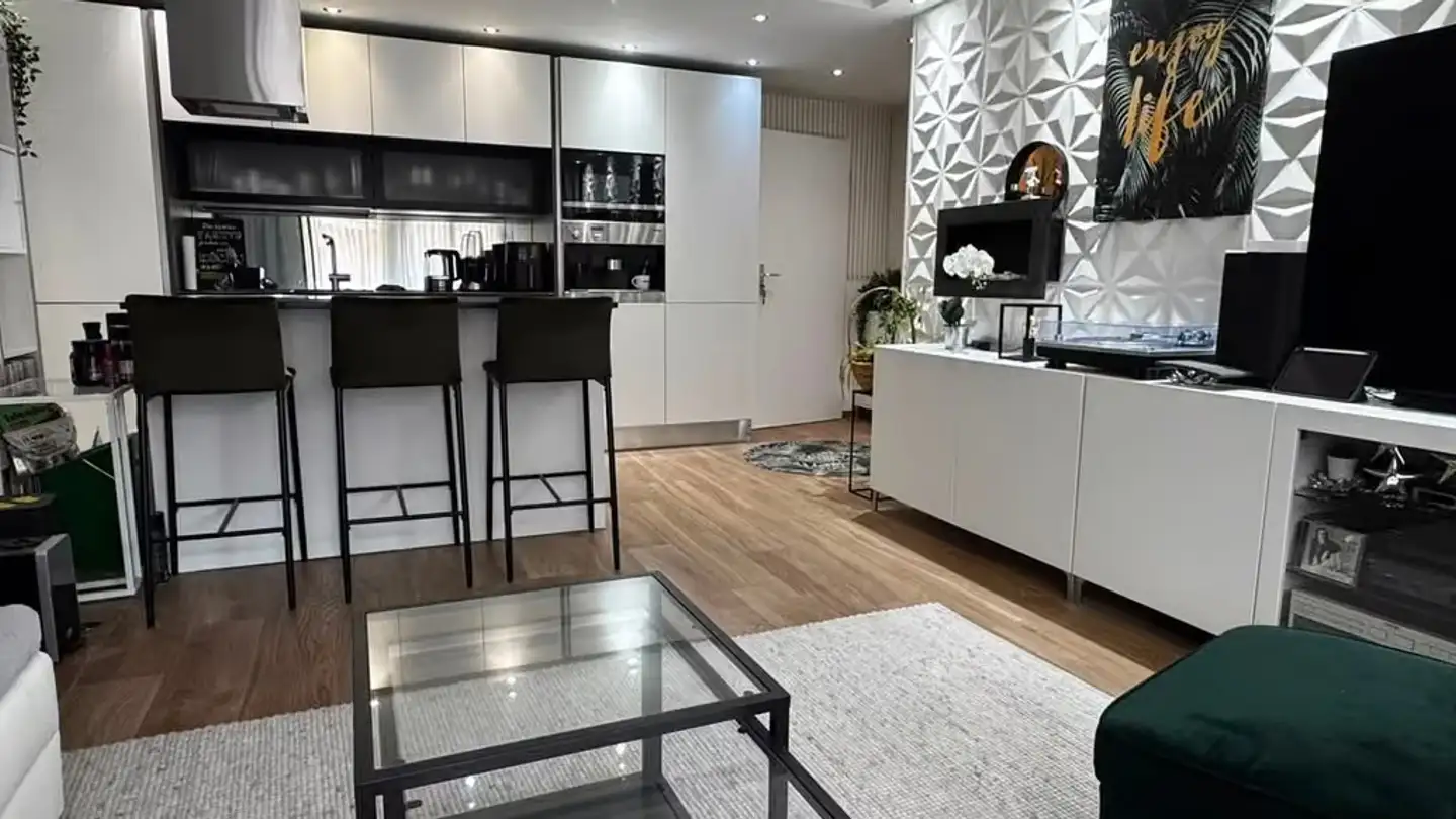 Wohnung mieten - Alte Bahnstrasse 27, 3953 Inden