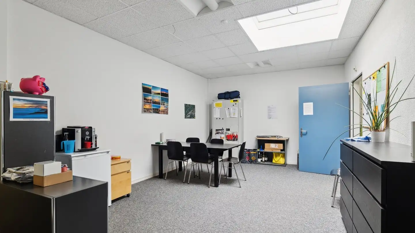 Commerciale in affitto - Industriestrasse 30, 4542 Luterbach - Photo 2