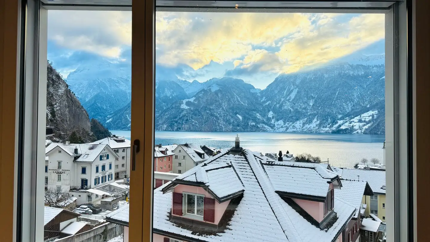 Apartment for sale - Riemenstaldenstrasse 6, 6452 Sisikon