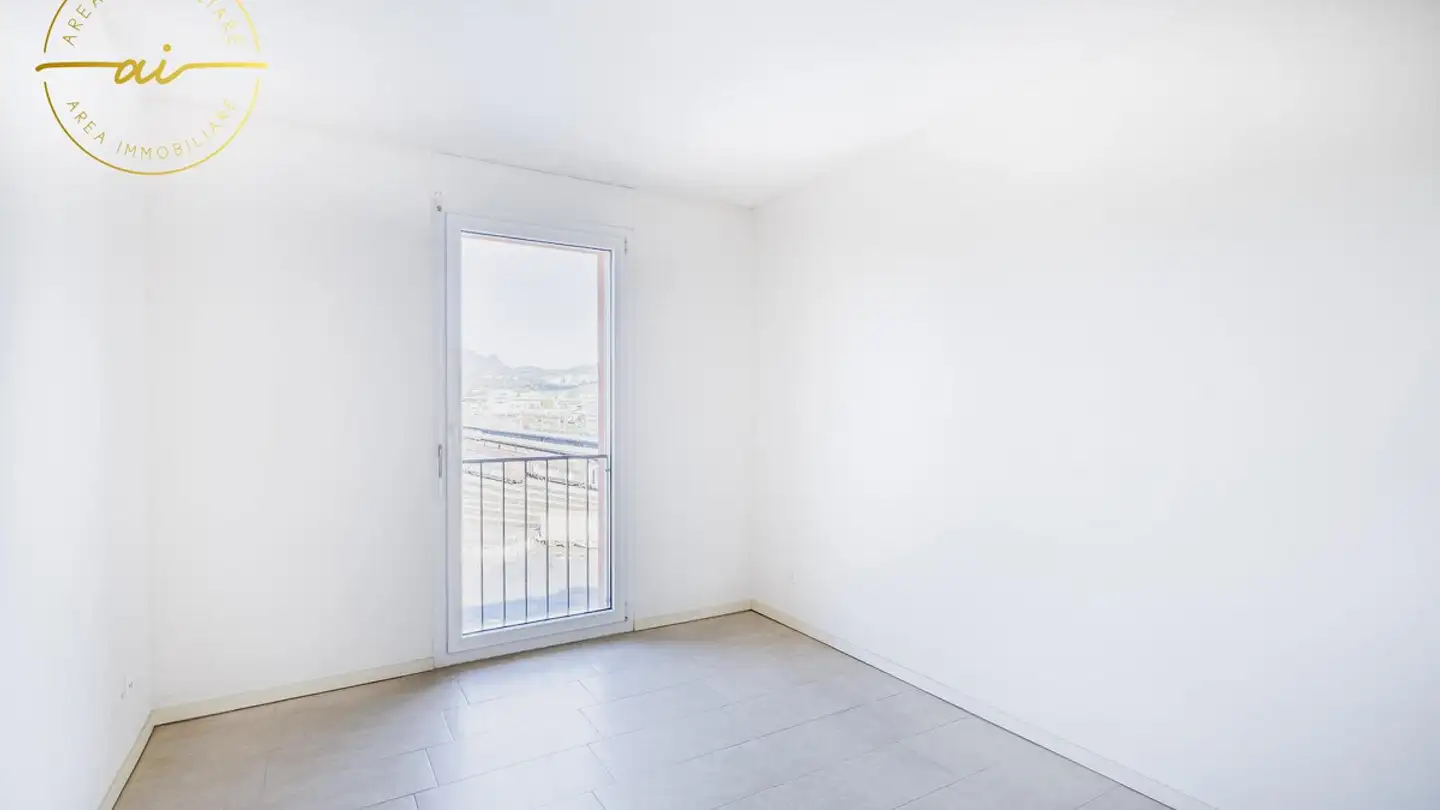 Wohnung kaufen - 6830 Chiasso - Foto 2