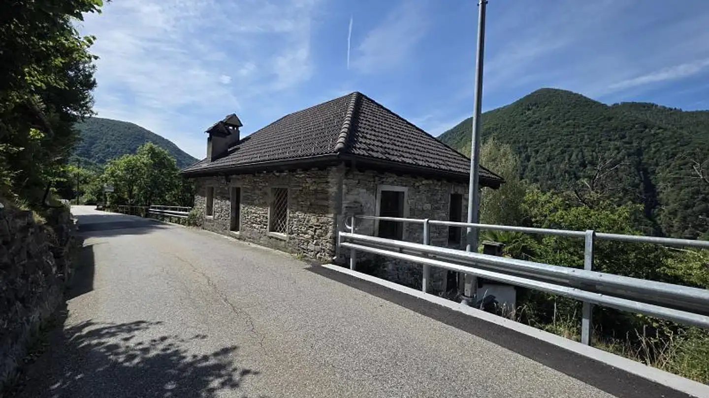 Casa singola in vendita - Ai Mulini, 6661 Loco